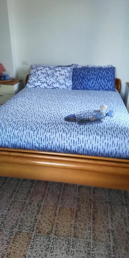 La Gallina Nel Castello Citr Oo9002-Beb Oo11 Albenga Bed and breakfast