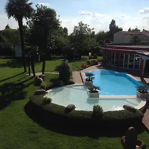https://villa-ori.hotelinveneto.com