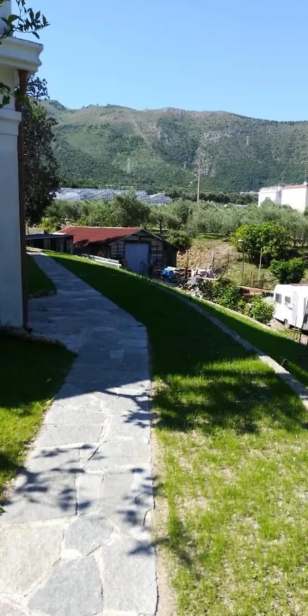 La Gallina Nel Castello Citr Oo9002-Beb Oo11 Albenga Bed & Breakfast