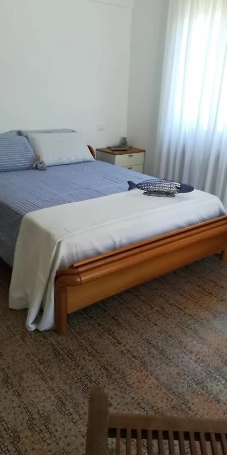 Bed & Breakfast La Gallina Nel Castello Citr Oo9002-Beb Oo11 Albenga